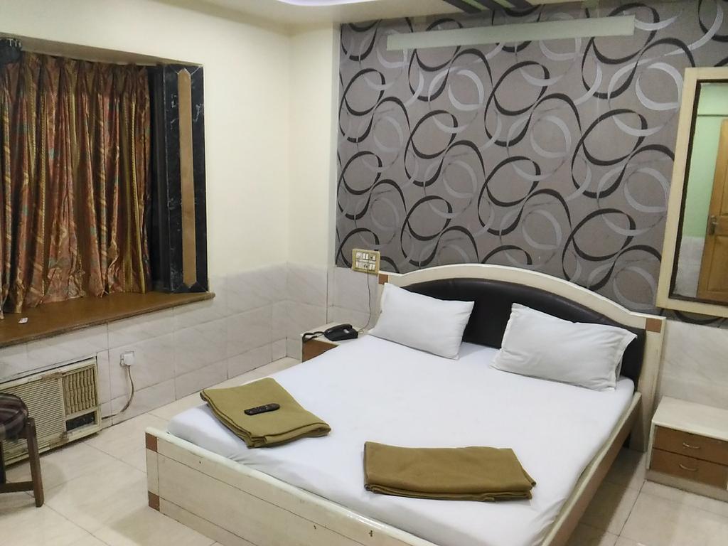 Hotel Palms نافي مومباي المظهر الخارجي الصورة